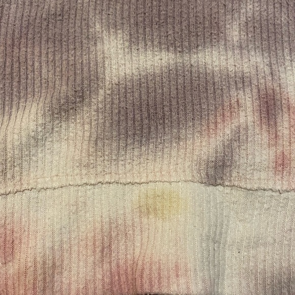 🤍OLIVIV TIE DYE SWEATSHIRT! - Picture 6 of 6